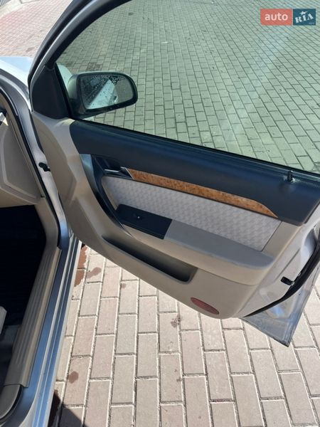 Седан Chevrolet Aveo 2007 в Сарнах