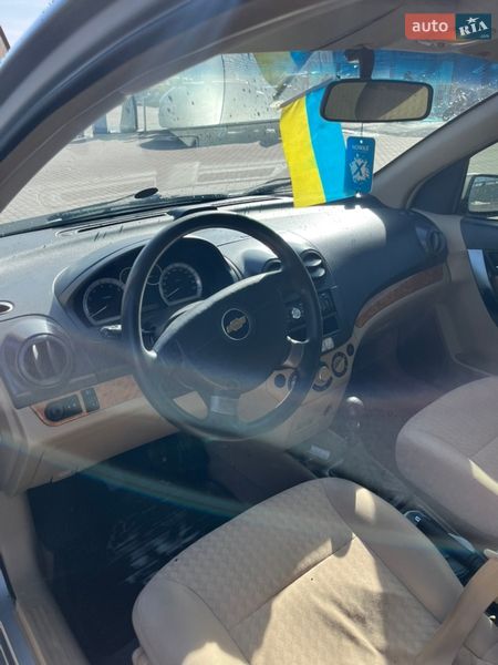 Седан Chevrolet Aveo 2007 в Сарнах