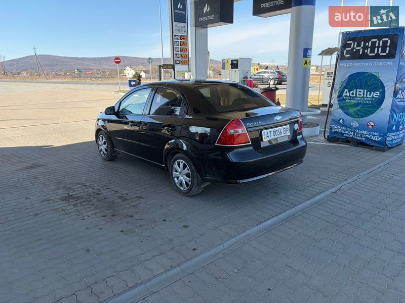 Седан Chevrolet Aveo 2008 в Надворной