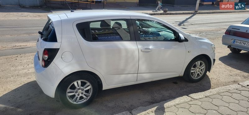 Хетчбек Chevrolet Aveo 2013 в Вознесенську