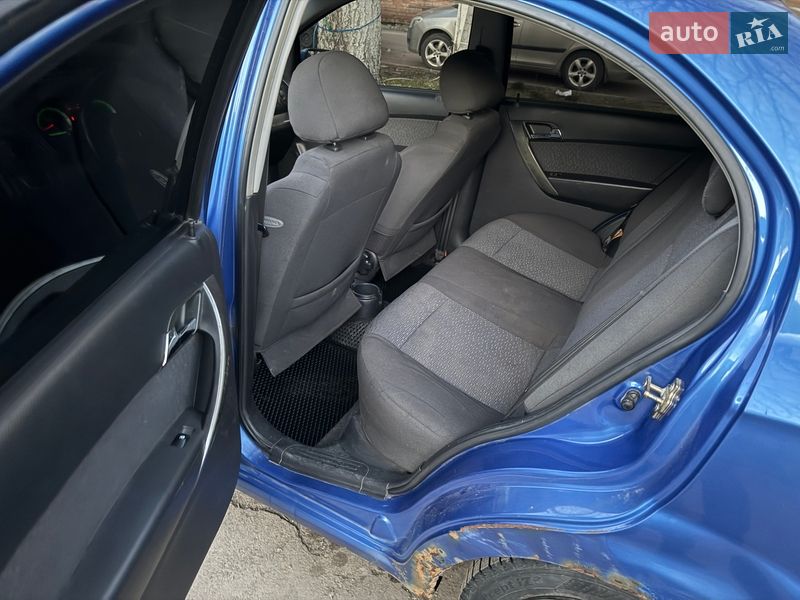 Седан Chevrolet Aveo 2007 в Вінниці