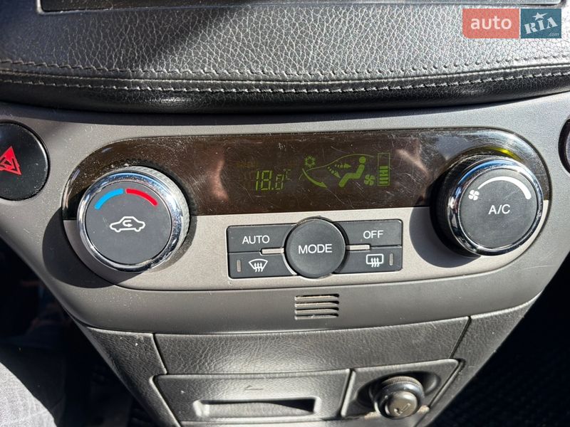 Седан Chevrolet Aveo 2007 в Львові