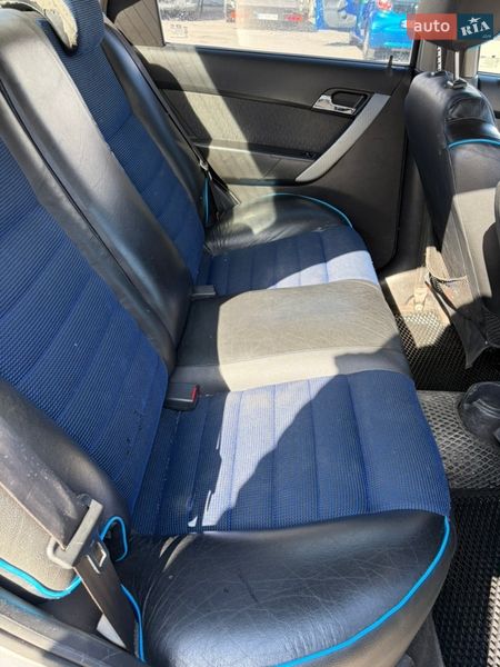 Седан Chevrolet Aveo 2007 в Львові