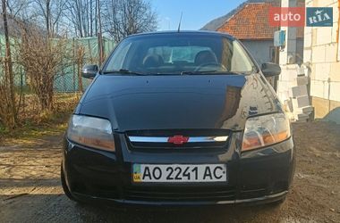 Седан Chevrolet Aveo 2005 в Дубовому
