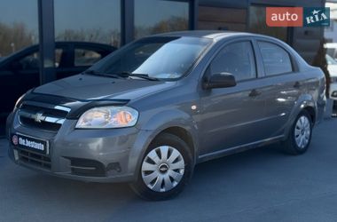 Седан Chevrolet Aveo 2008 в Рівному