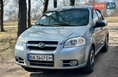 Седан Chevrolet Aveo 2012 в Кропивницком
