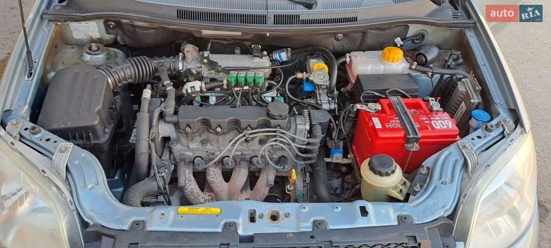 Седан Chevrolet Aveo 2012 в Кропивницком