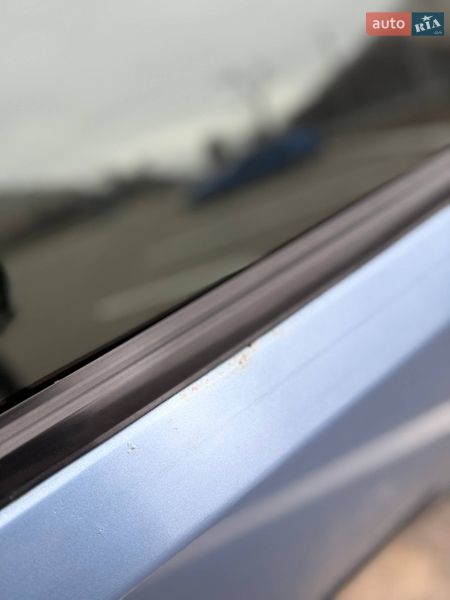 Седан Chevrolet Aveo 2004 в Харькове