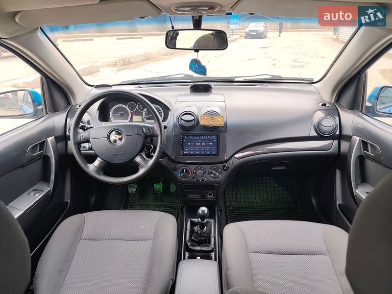Седан Chevrolet Aveo 2008 в Полтаве