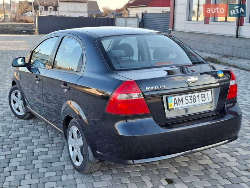 Седан Chevrolet Aveo 2008 в Житомире
