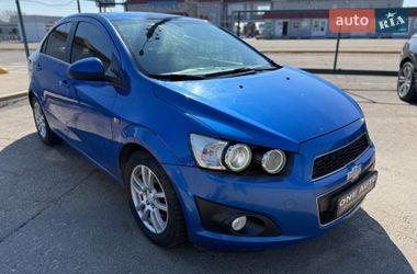 Седан Chevrolet Aveo 2012 в Киеве