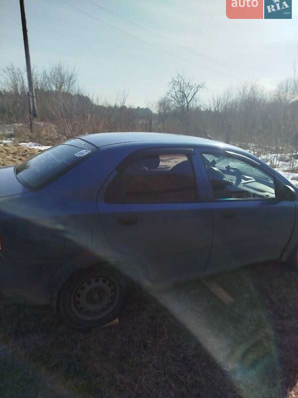 Седан Chevrolet Aveo 2006 в Ирпене