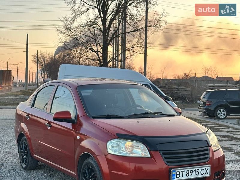 Седан Chevrolet Aveo 2006 в Черкасах