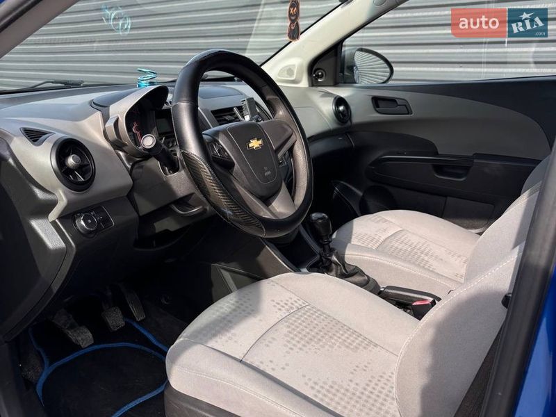 Хетчбек Chevrolet Aveo 2012 в Луцьку фото 10 Хетчбек Chevrolet Aveo 2012 в Луцьку