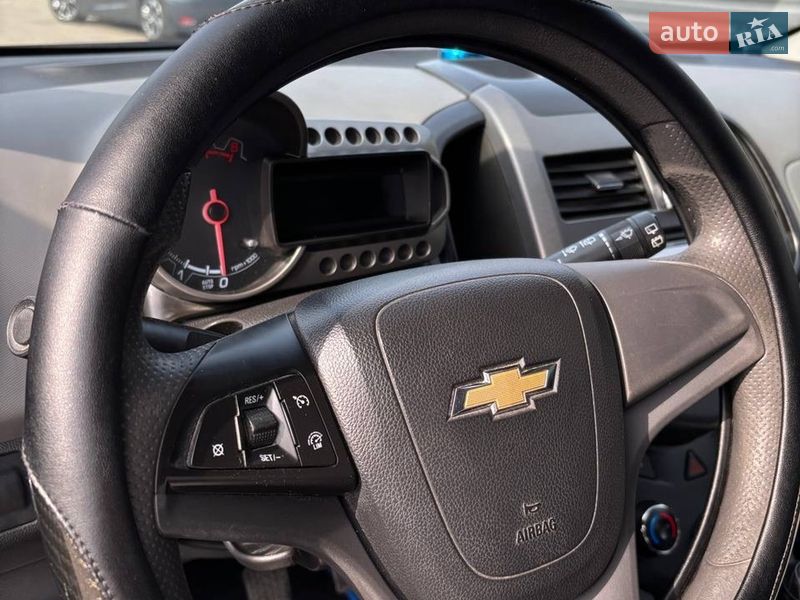 Хетчбек Chevrolet Aveo 2012 в Луцьку фото 14 Хетчбек Chevrolet Aveo 2012 в Луцьку