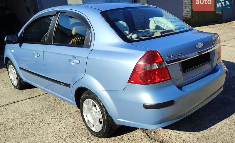 Седан Chevrolet Aveo 2007 в Южноукраинске