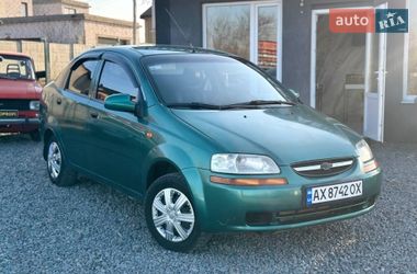 Седан Chevrolet Aveo 2004 в Харькове