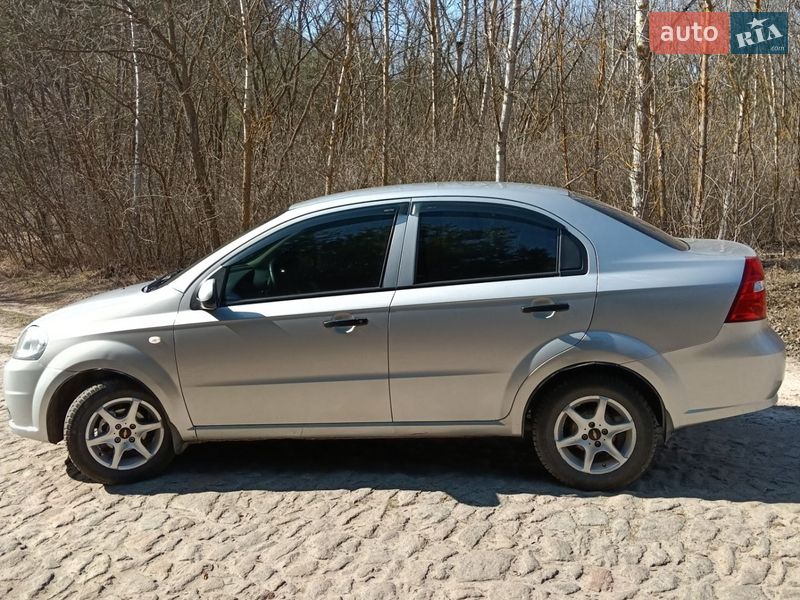 Седан Chevrolet Aveo 2006 в Шишаки