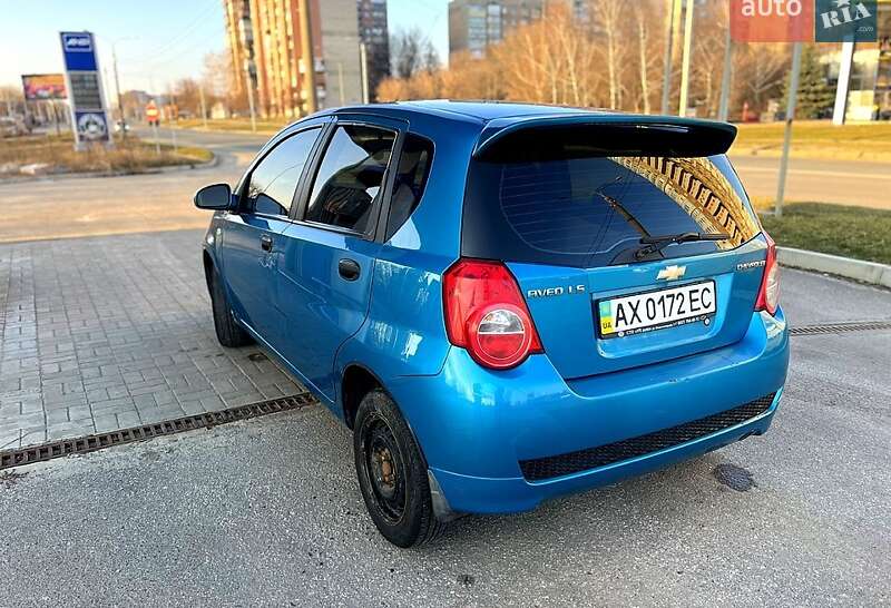 Хэтчбек Chevrolet Aveo 2008 в Харькове