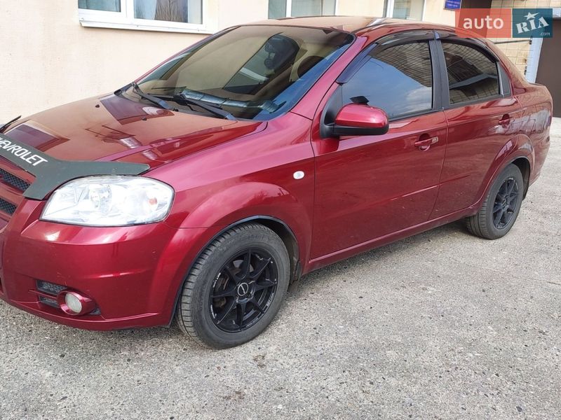 Седан Chevrolet Aveo 2008 в Лохвице