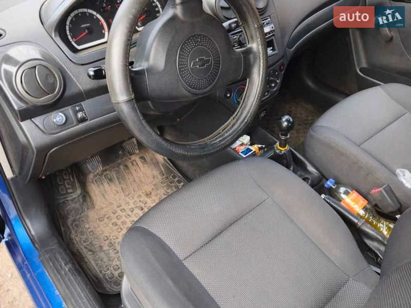 Седан Chevrolet Aveo 2010 в Золотоноше