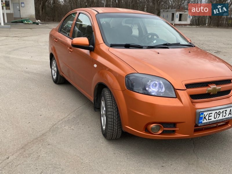 Седан Chevrolet Aveo 2007 в Днепре