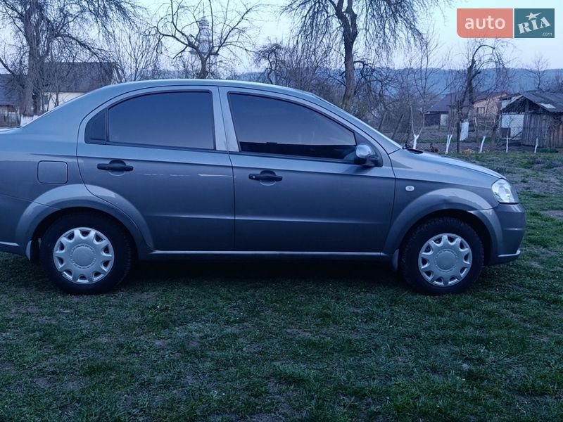 Седан Chevrolet Aveo 2007 в Тячеве