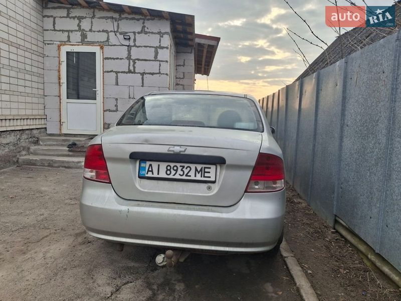 Хэтчбек Chevrolet Aveo 2006 в Богдановке