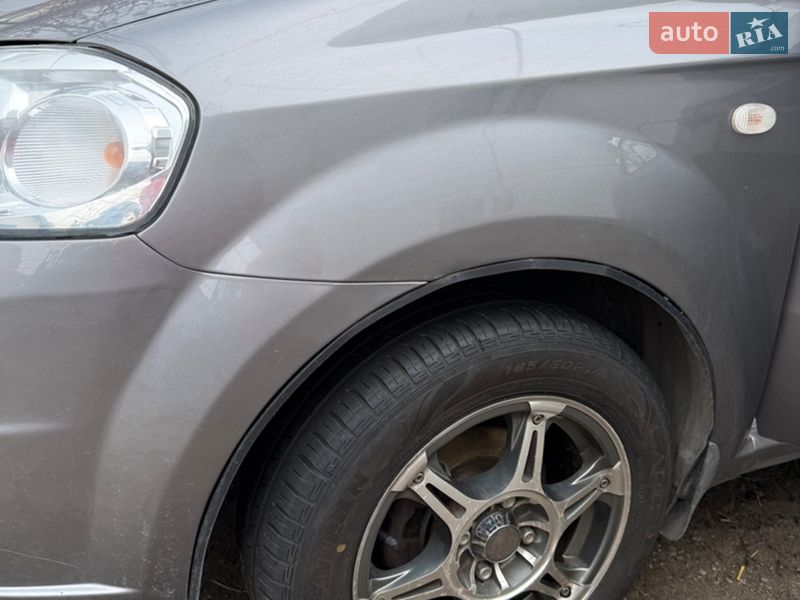 Седан Chevrolet Aveo 2006 в Білій Церкві