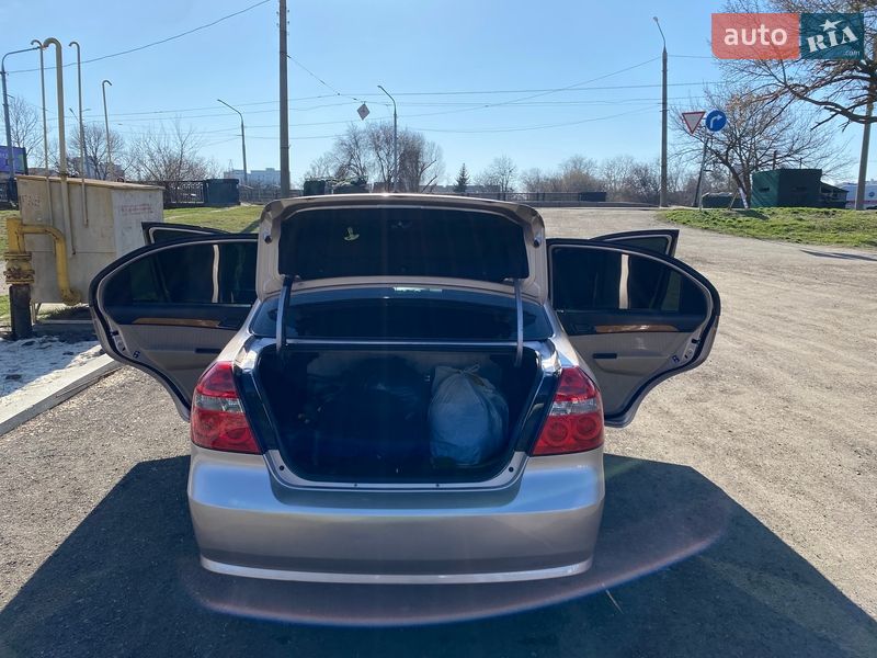 Седан Chevrolet Aveo 2008 в Харькове фото 7 Седан Chevrolet Aveo 2008 в Харькове