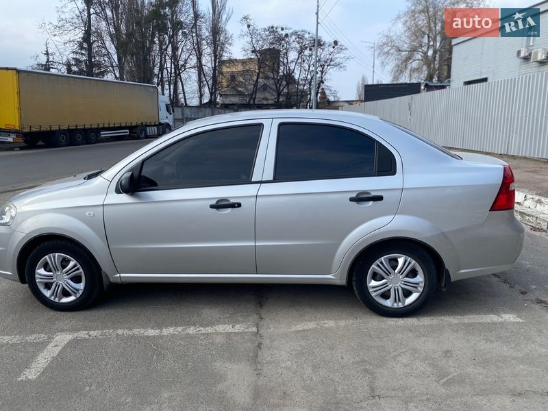 Седан Chevrolet Aveo 2011 в Киеве фото 6 Седан Chevrolet Aveo 2011 в Киеве