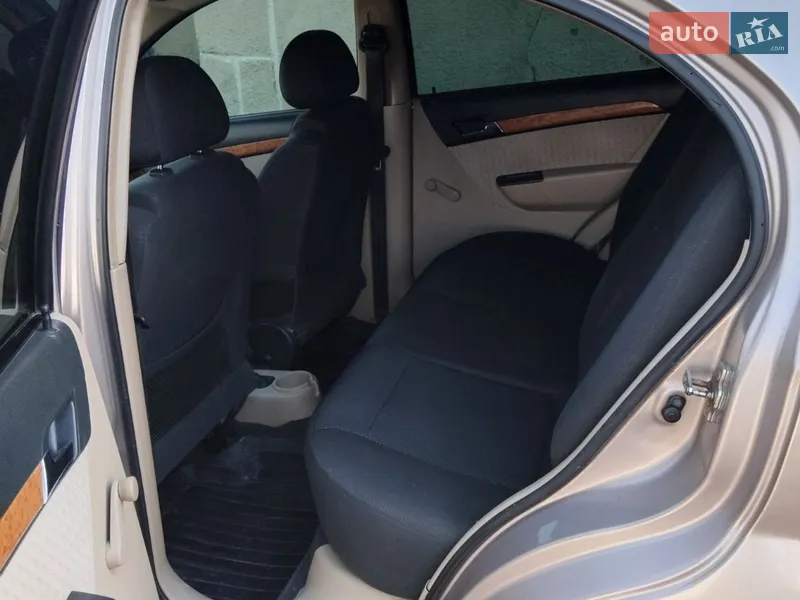 Chevrolet Aveo 2008 VIN Y6DTC58U28Y114138 фото оголошення 9 з 36