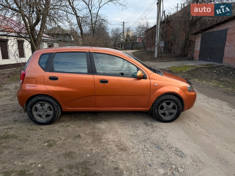 Хетчбек Chevrolet Aveo 2006 в Харкові