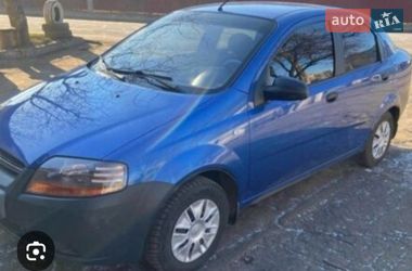 Седан Chevrolet Aveo 2005 в Кегичевке