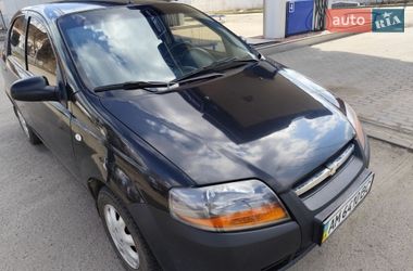 Седан Chevrolet Aveo 2006 в Бердичеве