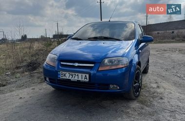 Хэтчбек Chevrolet Aveo 2005 в Шепетовке
