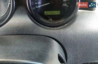 Седан Chevrolet Aveo 2005 в Волочиську