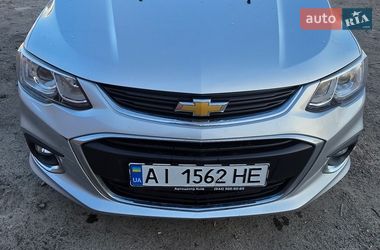 Седан Chevrolet Aveo 2017 в Киеве