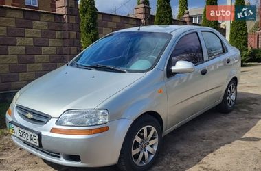 Седан Chevrolet Aveo 2004 в Смілі