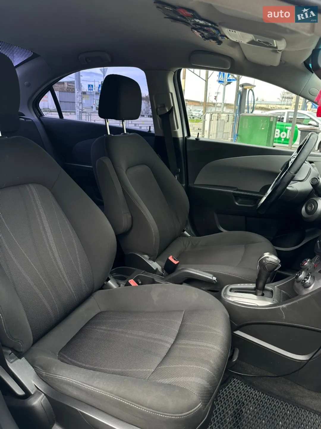 2012 Chevrolet Aveo - мініатюра 18