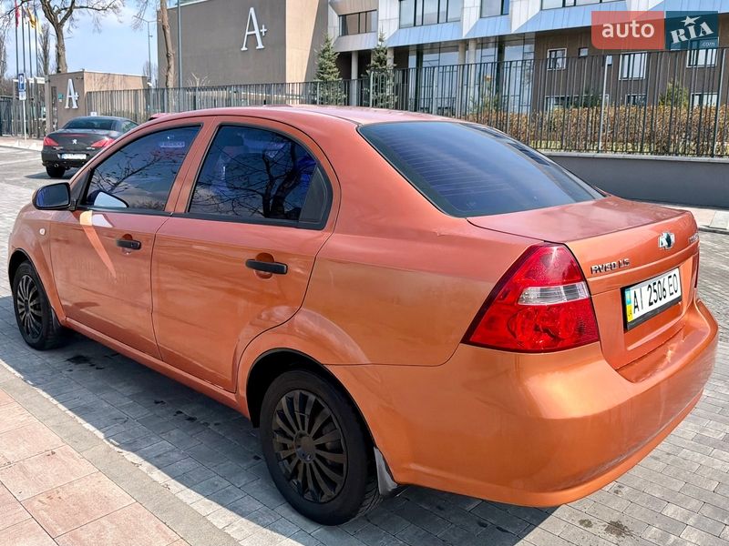 Седан Chevrolet Aveo 2006 в Киеве фото 4 Седан Chevrolet Aveo 2006 в Киеве