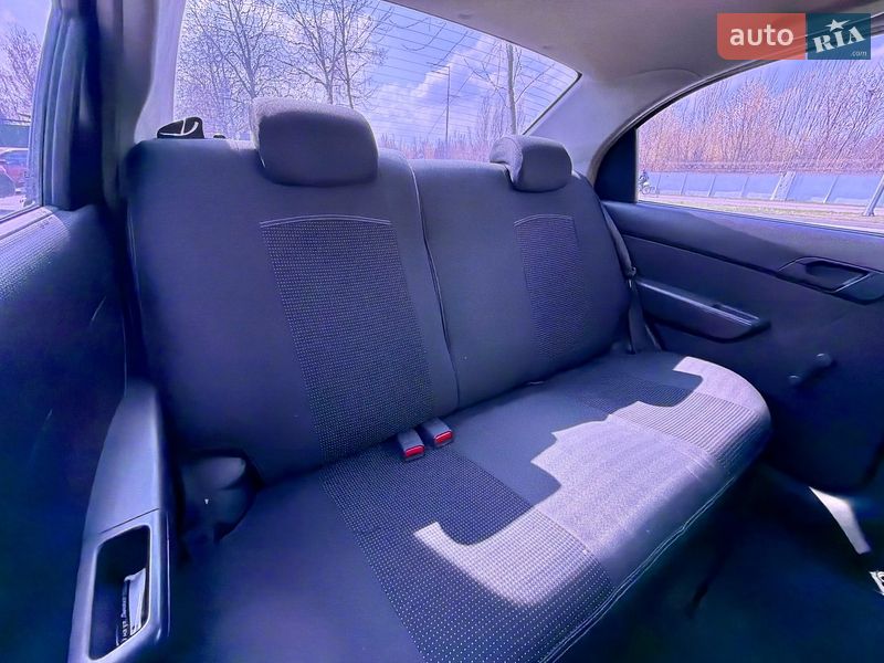 Седан Chevrolet Aveo 2006 в Киеве фото 19 Седан Chevrolet Aveo 2006 в Киеве