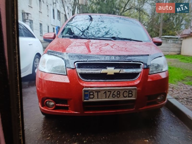 Седан Chevrolet Aveo 2010 в Николаеве