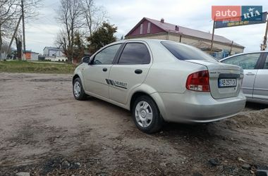 Седан Chevrolet Aveo 2005 в Жмеринке