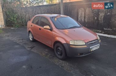 Седан Chevrolet Aveo 2005 в Львові