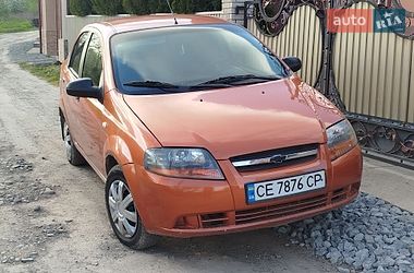 Седан Chevrolet Aveo 2006 в Черновцах