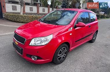 Хэтчбек Chevrolet Aveo 2011 в Киеве