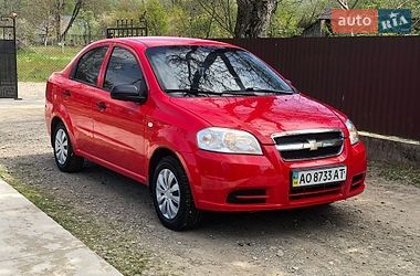 Седан Chevrolet Aveo 2006 в Тячеве