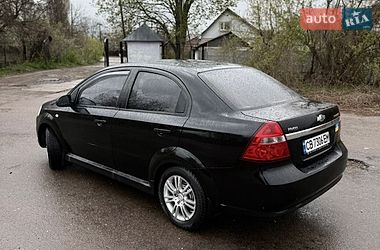 Седан Chevrolet Aveo 2006 в Прилуках