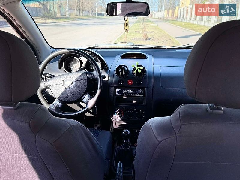 Хэтчбек Chevrolet Aveo 2007 в Кропивницком